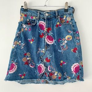 Zara High Waist Floral Embroidered Denim Mini Skirt